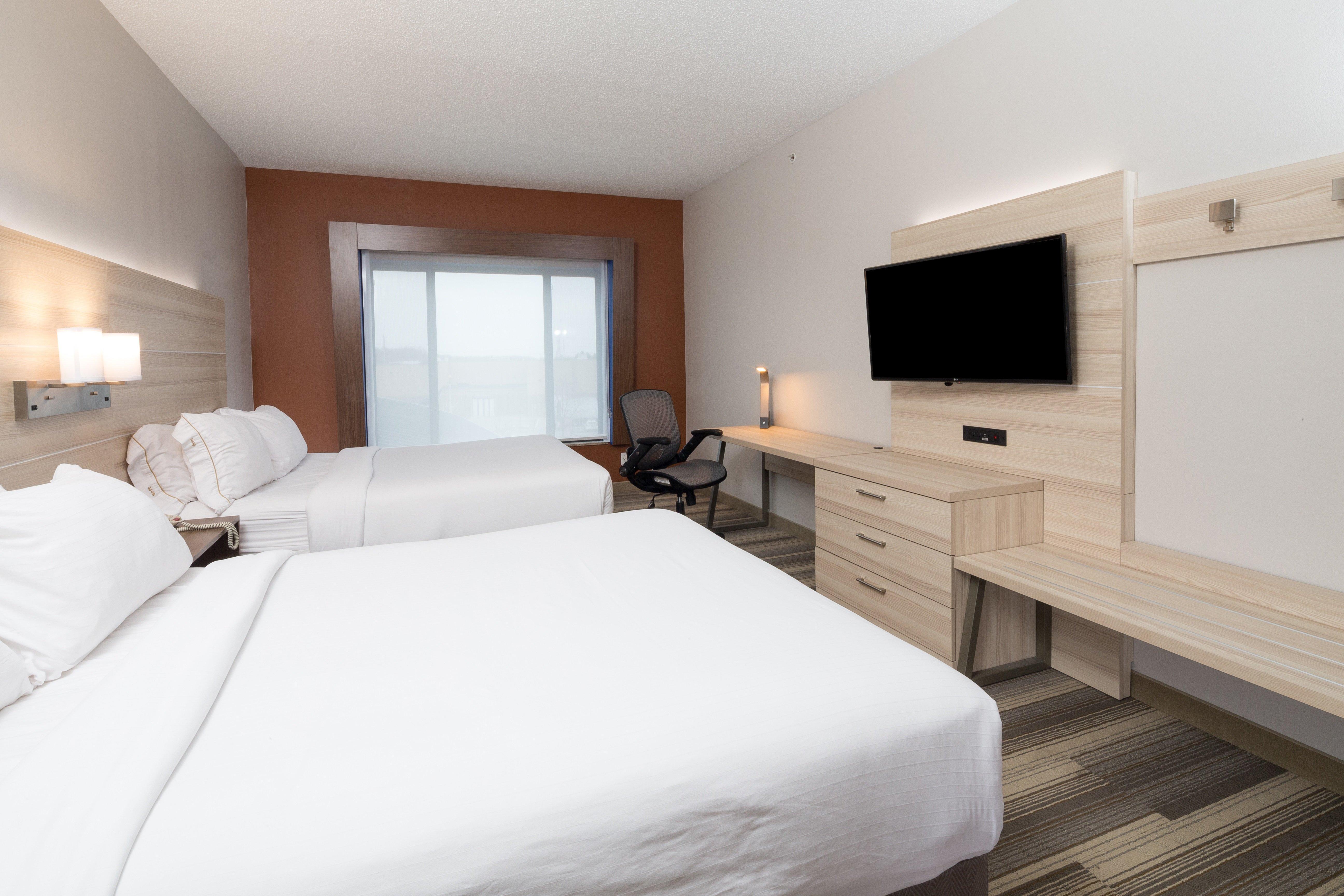Holiday Inn Express Hotel & Suites Detroit-Utica By Ihg Exterior foto