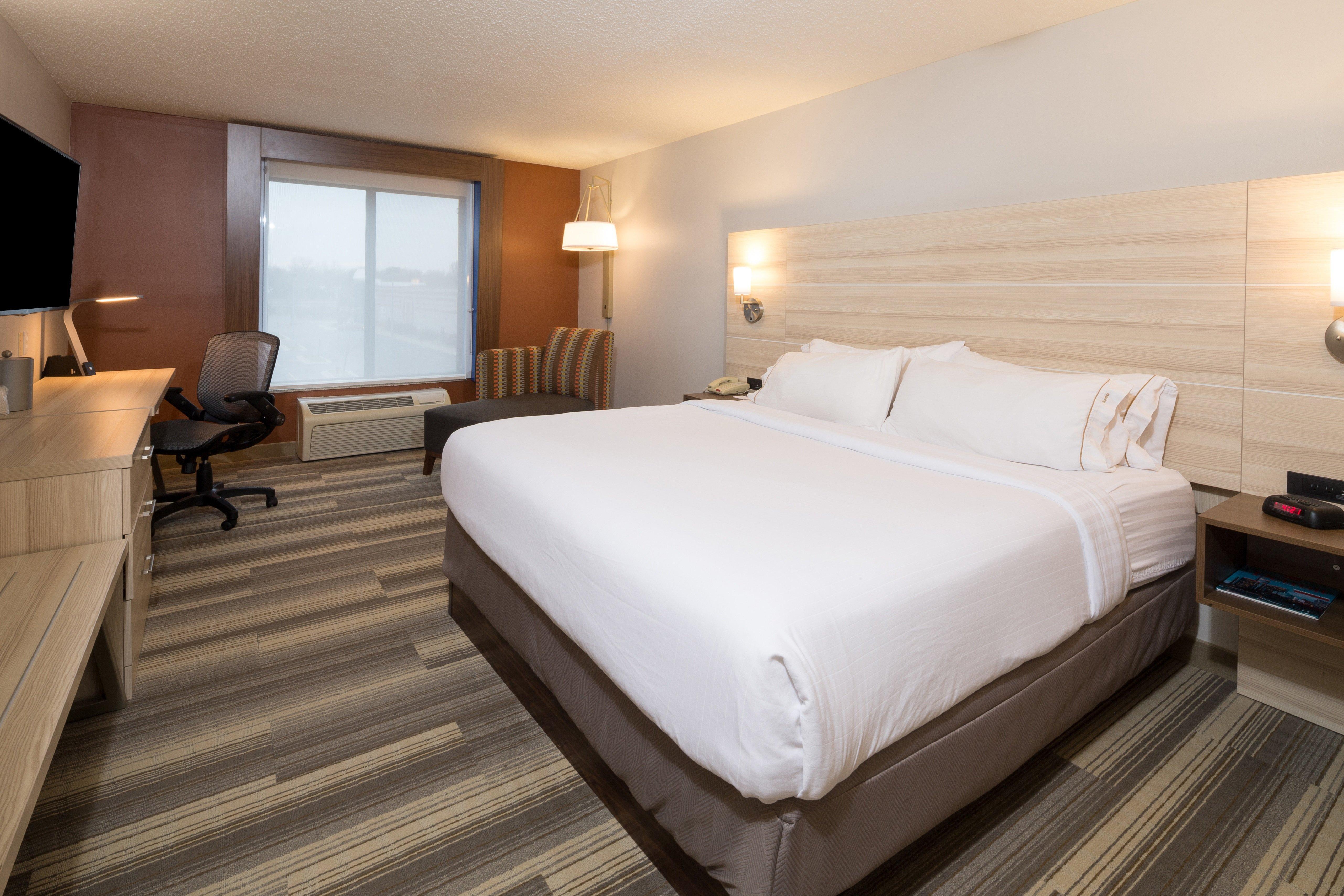 Holiday Inn Express Hotel & Suites Detroit-Utica By Ihg Exterior foto